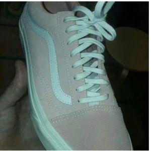 Vans Famous Pink or Teal women's 7.5 men’s 6